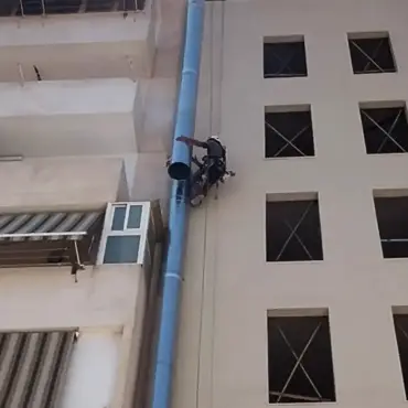 Verticons - Trabajos Verticales en Alicante y Murcia. Impermeabilizaciones, pintura de fachadas, limpieza de cristales y todos los servicios que tu fachada necesite