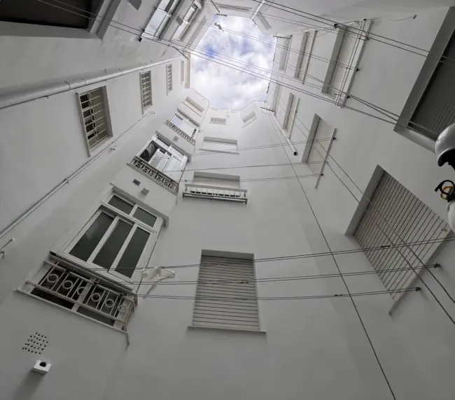 Trabajos verticales realizados en Alicante y Murcia Verticons - Trabajos Verticales en Alicante y Murcia. Impermeabilizaciones, pintura de fachadas, limpieza de cristales y todos los servicios que tu fachada necesite