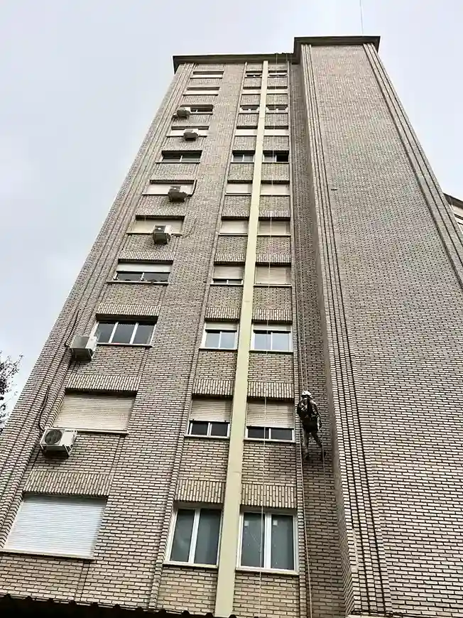 trabajos verticales en alicante 2 11zon